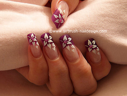 Aerografa con hojas y micro perlas en fucsia -Nail art 103