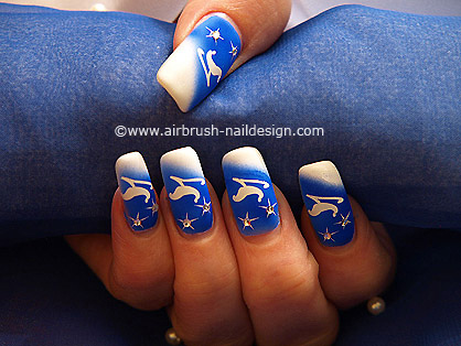 Christmas sleigh as airbrush fingernail motive - Nail art 139