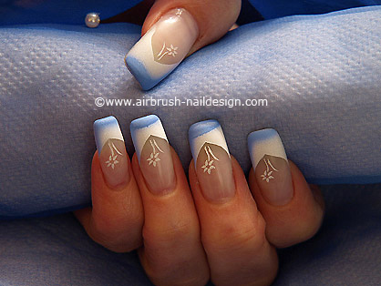 Flower French motive with airbrush colours - Nail art 146