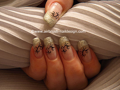 Ornament template and nail art liner - Airbrush nails 154