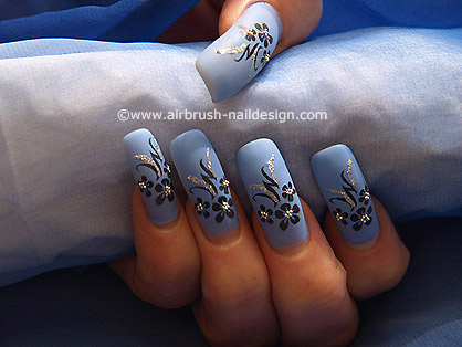 Airbrush Motiv mit Blumen Schablone - Airbrush Nailart Motiv 035