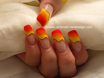 Nailart Airbrush Motiv mit drei Farben - Airbrush Nailart Motiv 053